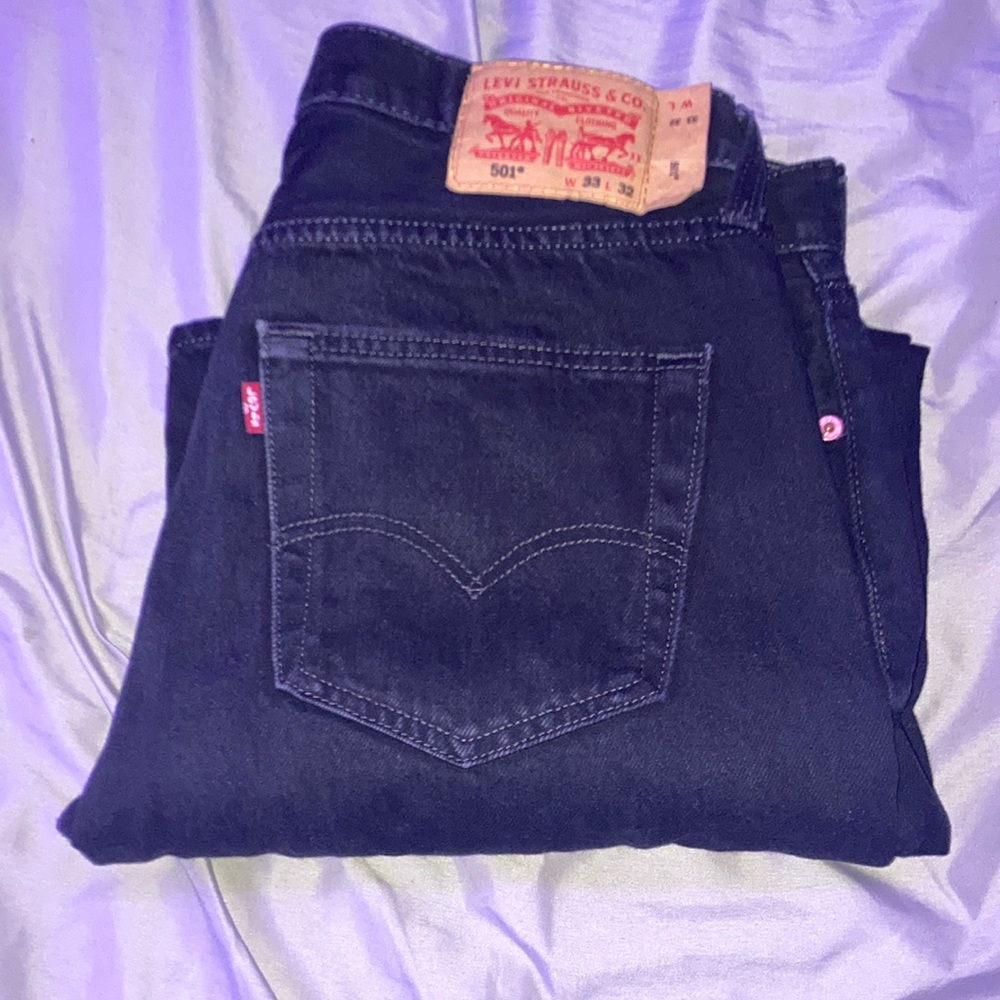 Faded Black Levis 501s 33x32